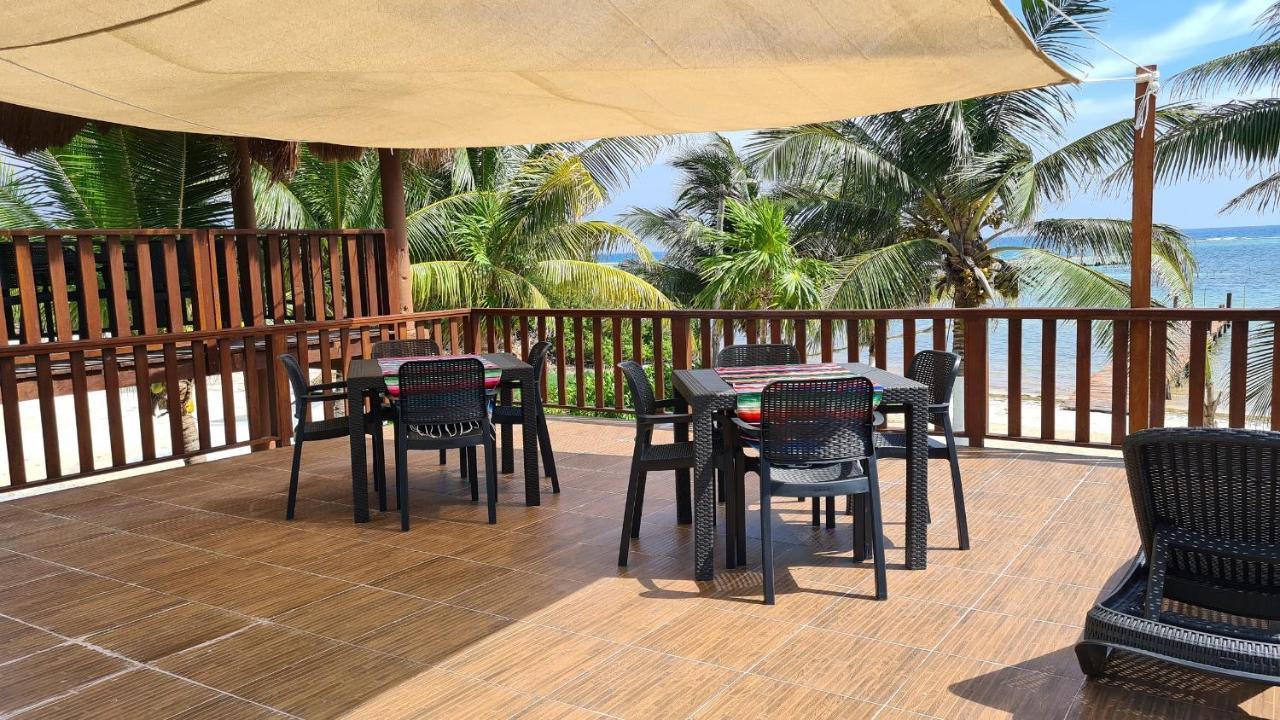 Hotel Machos Mahahual Esterno foto